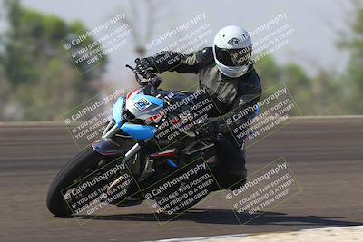 media/Sep-20-2025-TrackDaz (Sat) [[27f0cde673]]/B Group/1120am (Turn 2)/